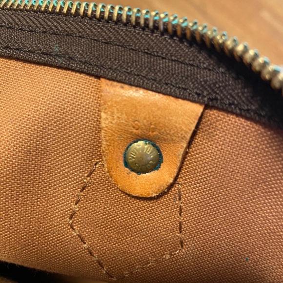Louis Vuitton speedy 35 ($750 private) - Picture 7 of 11